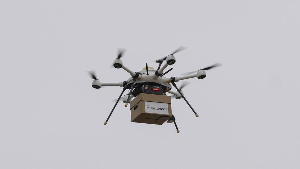 Drone Logistik Kemenhub: Uji coba taksi terbang untuk mobilitas logistik