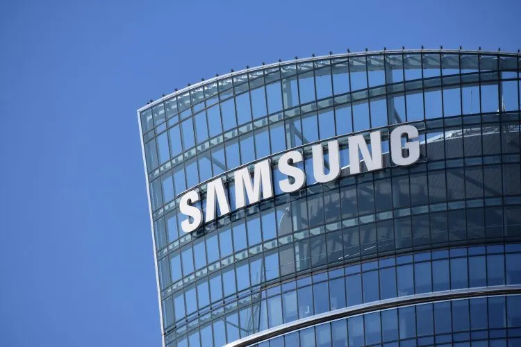 Ilustrasi teknologi 6G Samsung yang sedang diuji coba dengan kecepatan tinggi