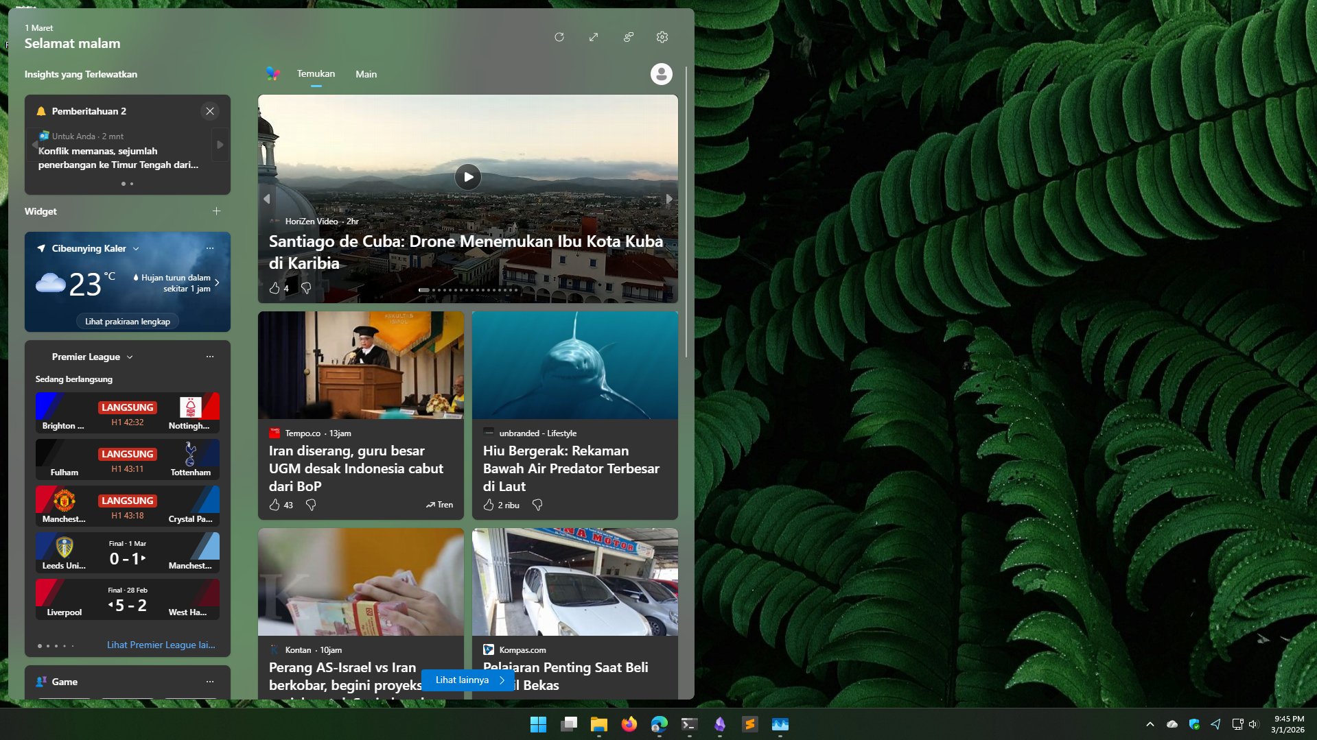 Tampilan awal panel Widget Windows 11 dengan news feed aktif